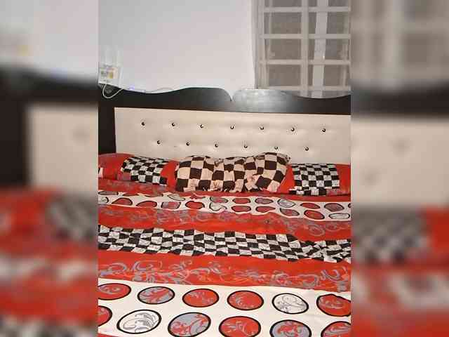 GlobeTrottieHottie1 webcam