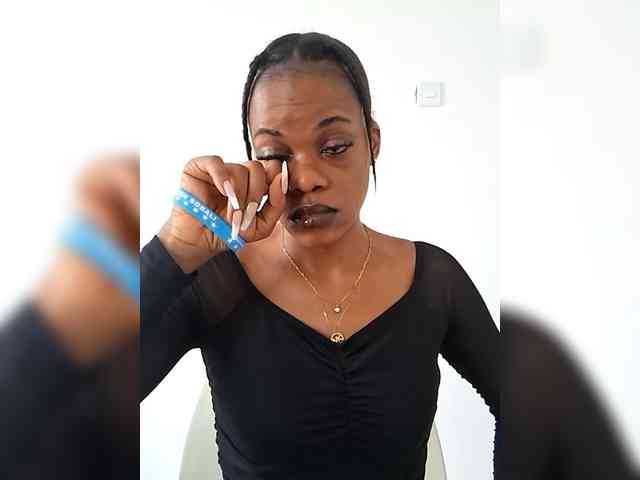 GlobeTrottieHottie1 webcam