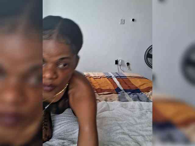 GlobeTrottieHottie1 webcam