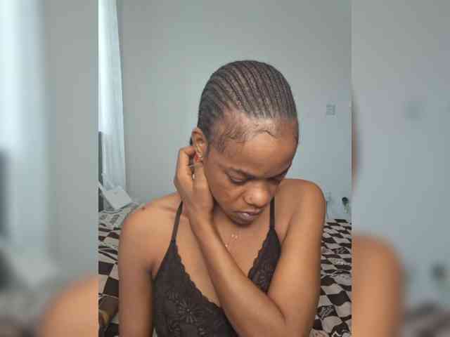 GlobeTrottieHottie1 webcam