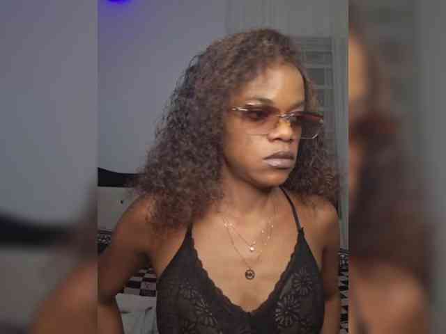 GlobeTrottieHottie1 webcam