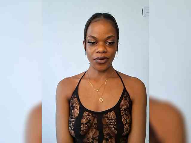 GlobeTrottieHottie1 webcam