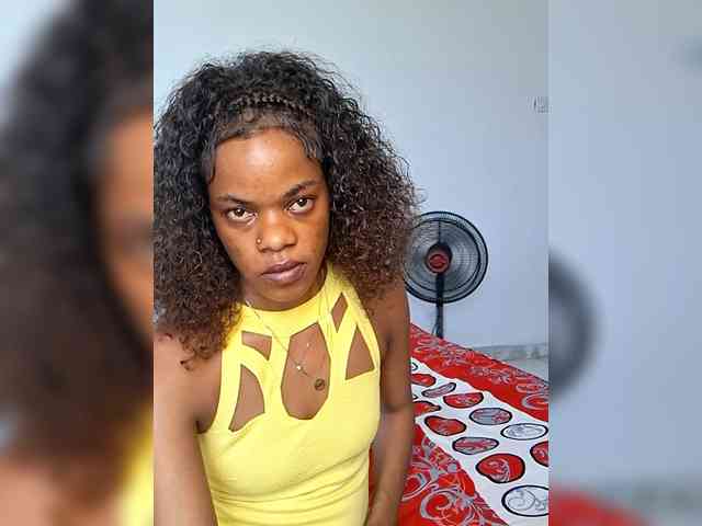 GlobeTrottieHottie1 webcam