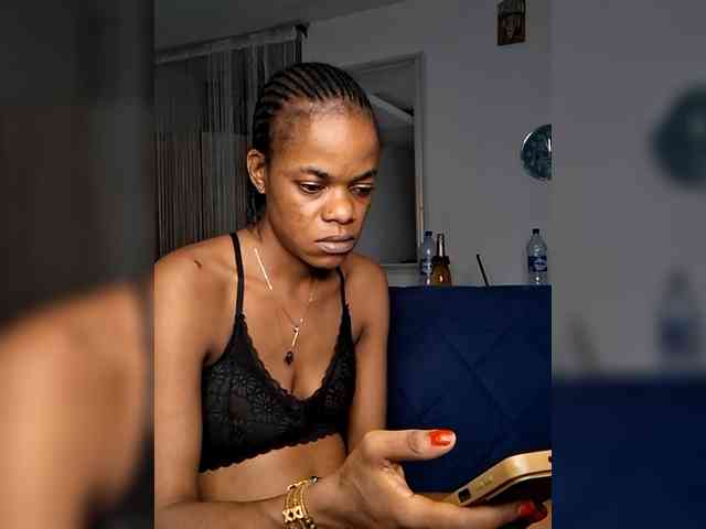 GlobeTrottieHottie1 webcam