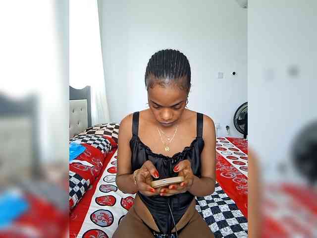 GlobeTrottieHottie1 webcam