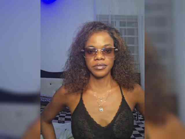 GlobeTrottieHottie1 webcam