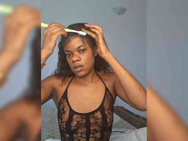 GlobeTrottieHottie1 webcam