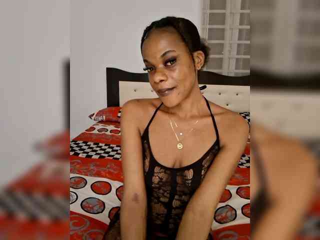 GlobeTrottieHottie1 webcam