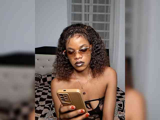 GlobeTrottieHottie1 webcam