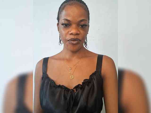 GlobeTrottieHottie1 webcam