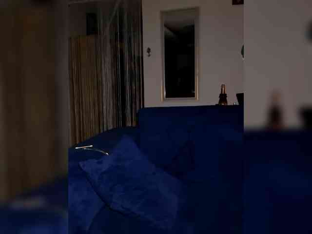 GlobeTrottieHottie1 webcam