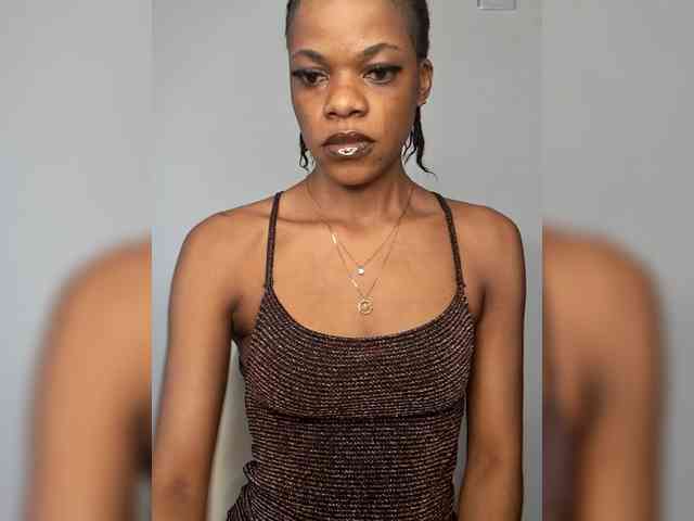 GlobeTrottieHottie1 webcam