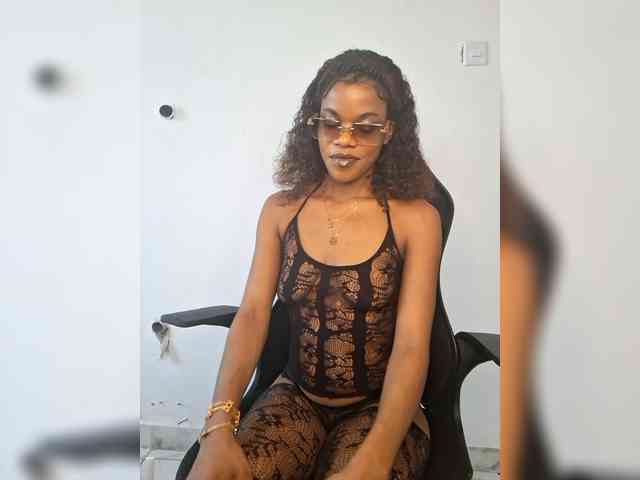 GlobeTrottieHottie1 webcam