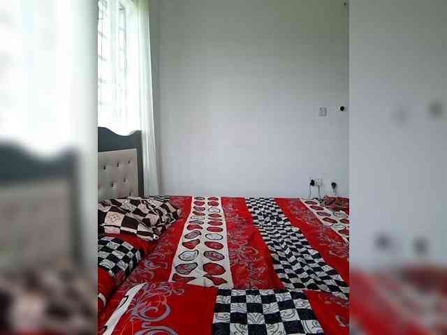 GlobeTrottieHottie1 webcam