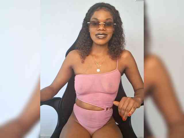 GlobeTrottieHottie1 webcam