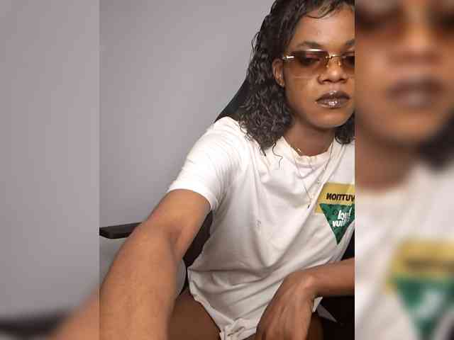 GlobeTrottieHottie1 webcam