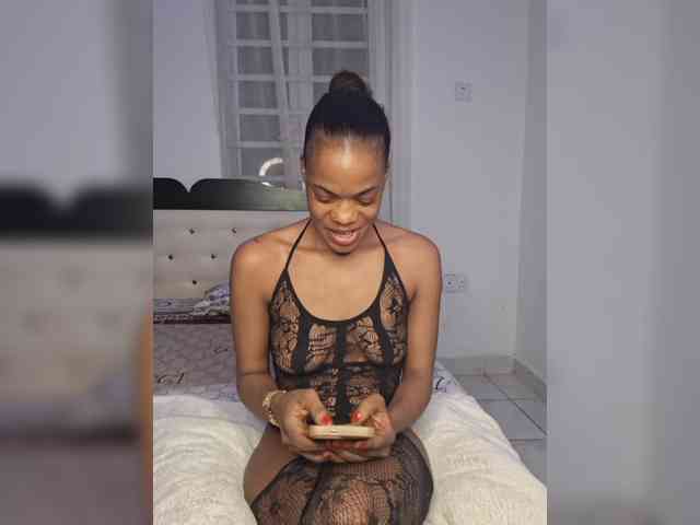 GlobeTrottieHottie1 webcam