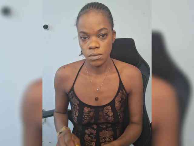 GlobeTrottieHottie1 webcam