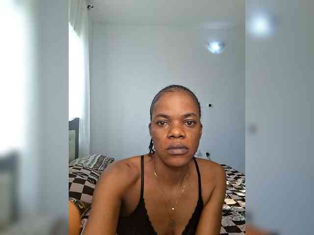 GlobeTrottieHottie1 webcam