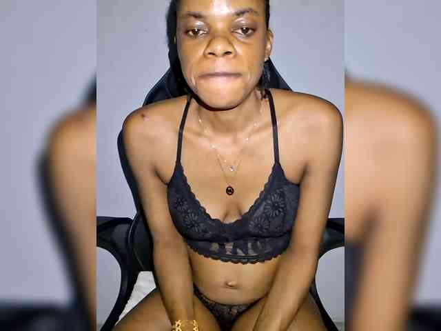 GlobeTrottieHottie1 webcam