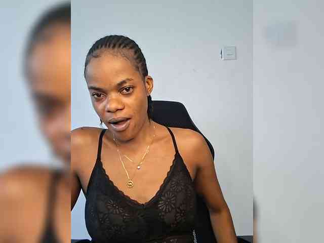 GlobeTrottieHottie1 webcam