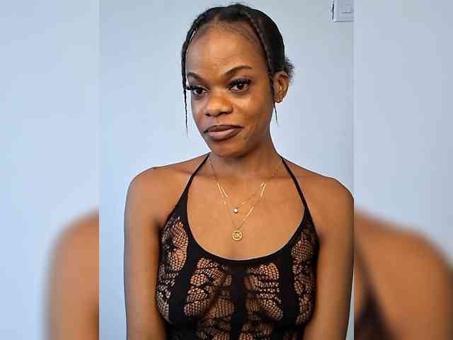 GlobeTrottieHottie1 webcam