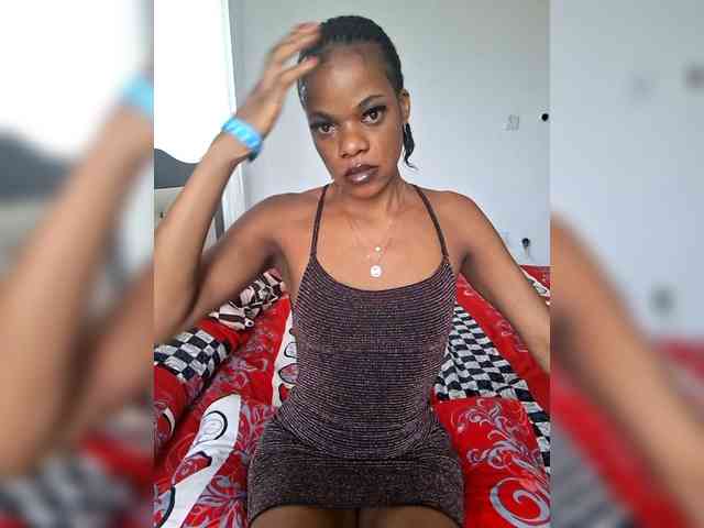 GlobeTrottieHottie1 webcam