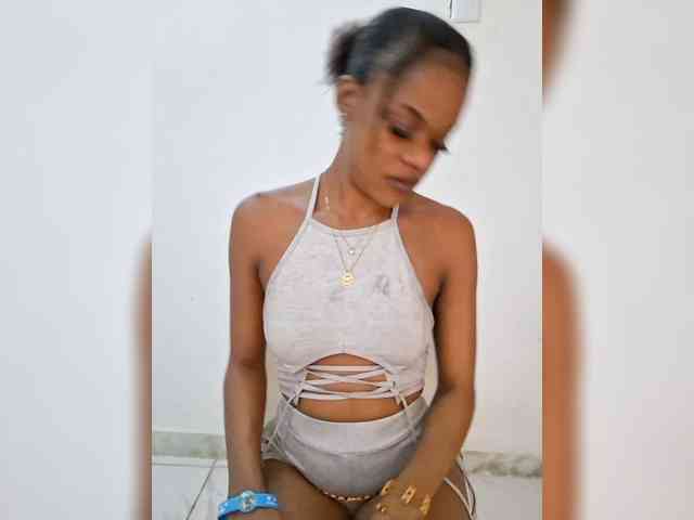 GlobeTrottieHottie1 webcam