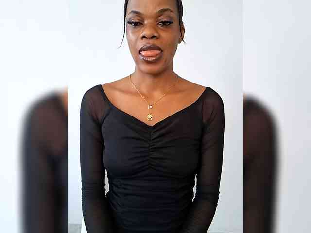 GlobeTrottieHottie1 webcam