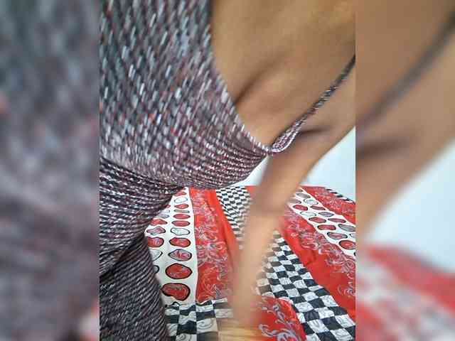 GlobeTrottieHottie1 webcam