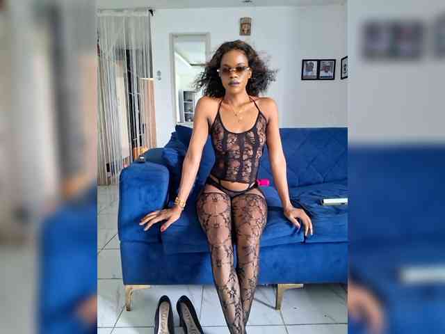 GlobeTrottieHottie1 webcam