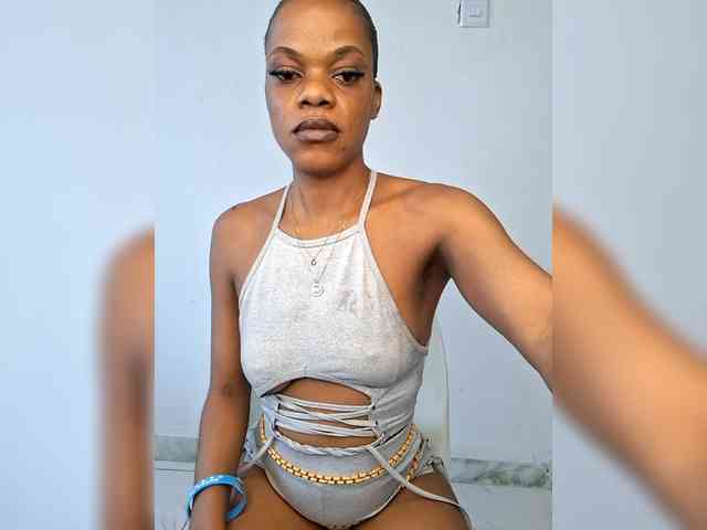 GlobeTrottieHottie1 webcam