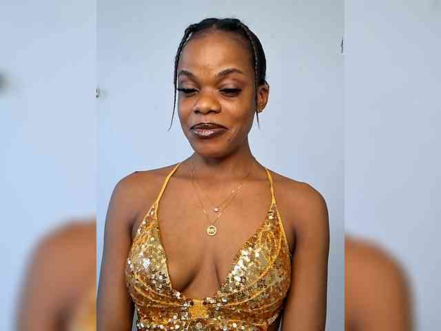 GlobeTrottieHottie1 webcam