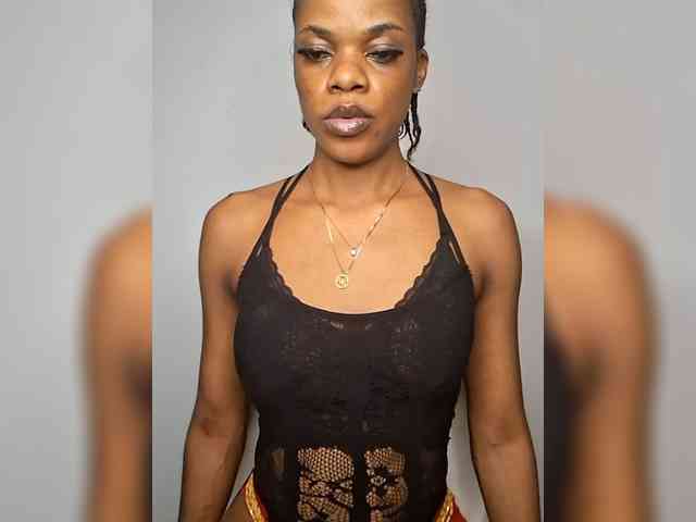 GlobeTrottieHottie1 webcam