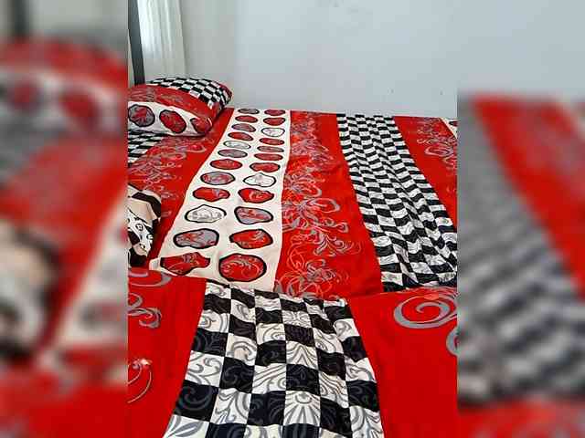 GlobeTrottieHottie1 webcam