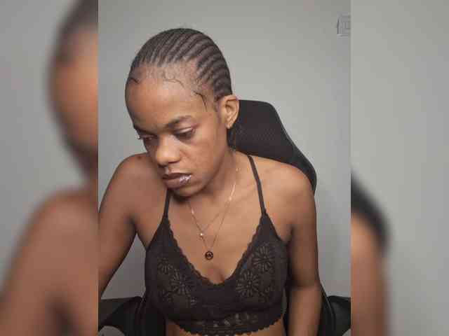 GlobeTrottieHottie1 webcam