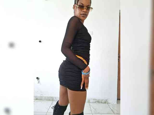 GlobeTrottieHottie1 webcam