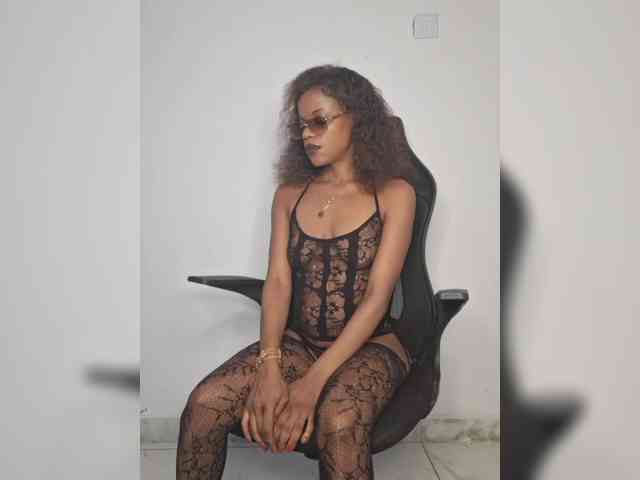 GlobeTrottieHottie1 webcam