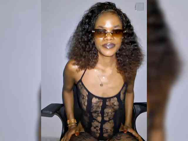 GlobeTrottieHottie1 webcam