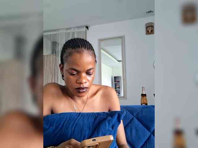 GlobeTrottieHottie1 webcam