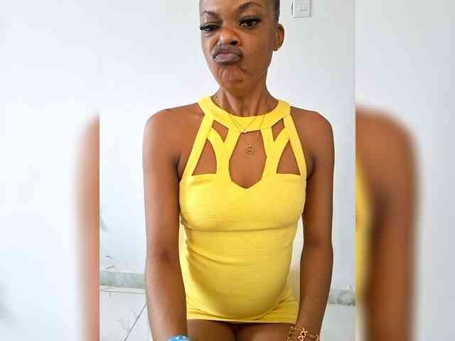 GlobeTrottieHottie1 webcam