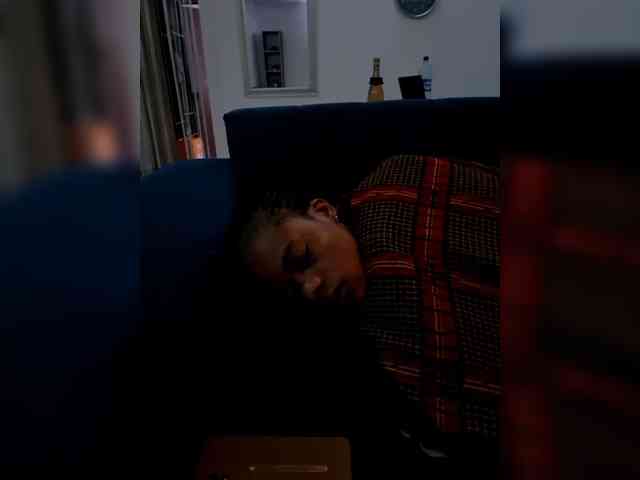 GlobeTrottieHottie1 webcam