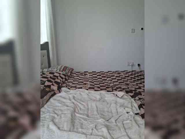 GlobeTrottieHottie1 webcam