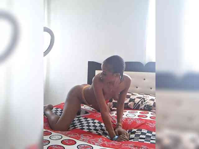 GlobeTrottieHottie1 webcam