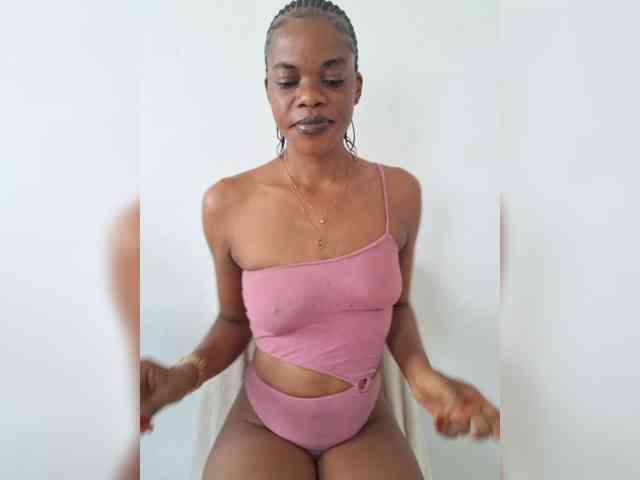 GlobeTrottieHottie1 webcam