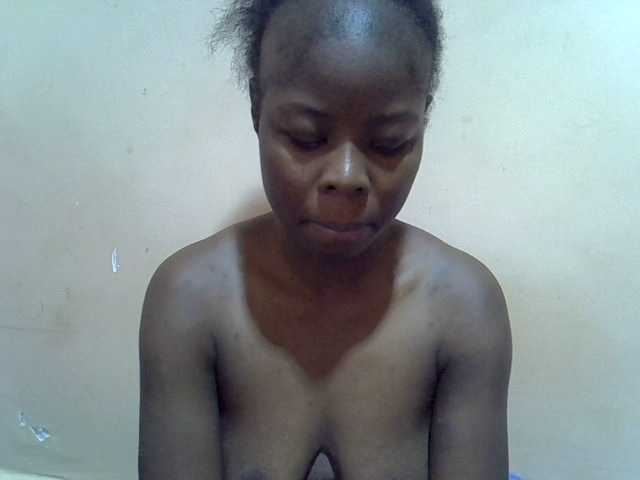 Sexy-Pesh webcam bongacams model stream image