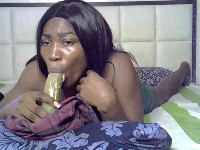 Cherryredcunt Cherryredcunt