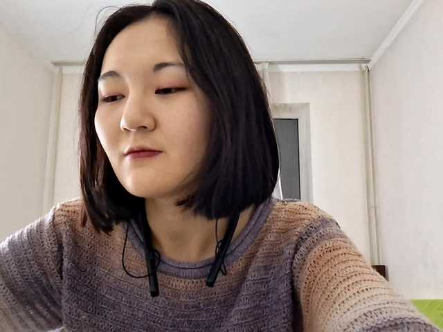 AraPfieffer's BongaCams show and profile