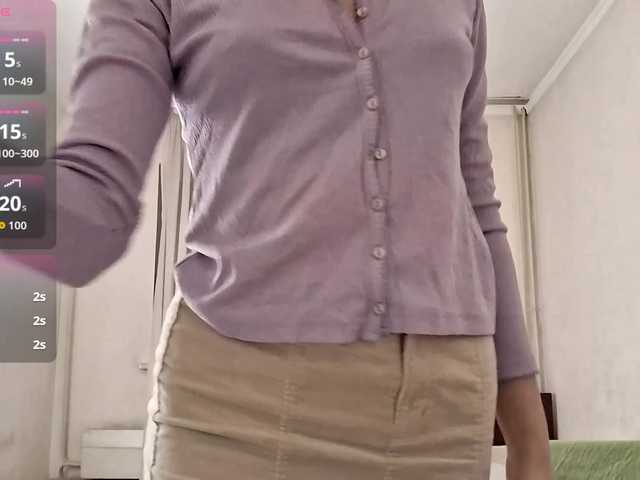 AraPfieffer's BongaCams show and profile