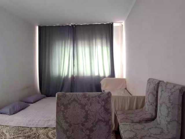 AraPfieffer's BongaCams show and profile